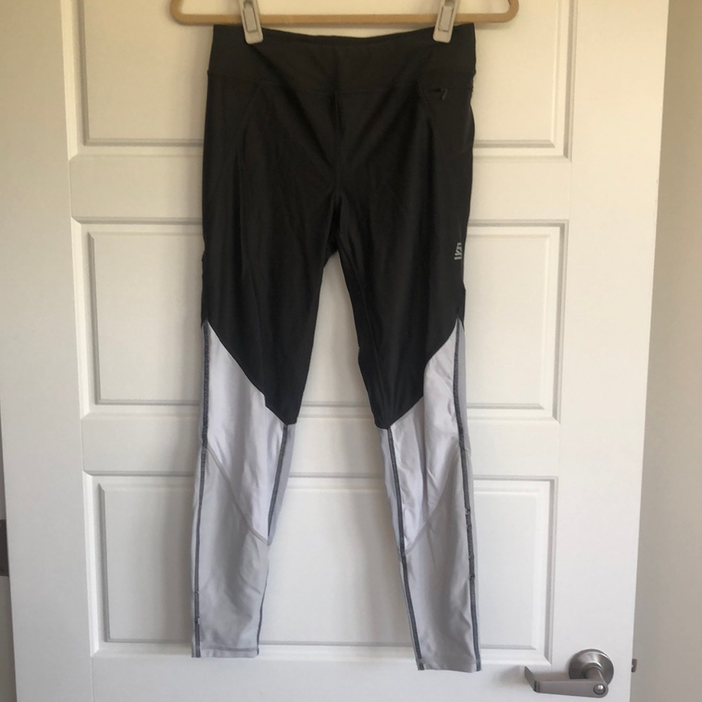 Second Skin (Dick’s Sporting Goods brand) leggings